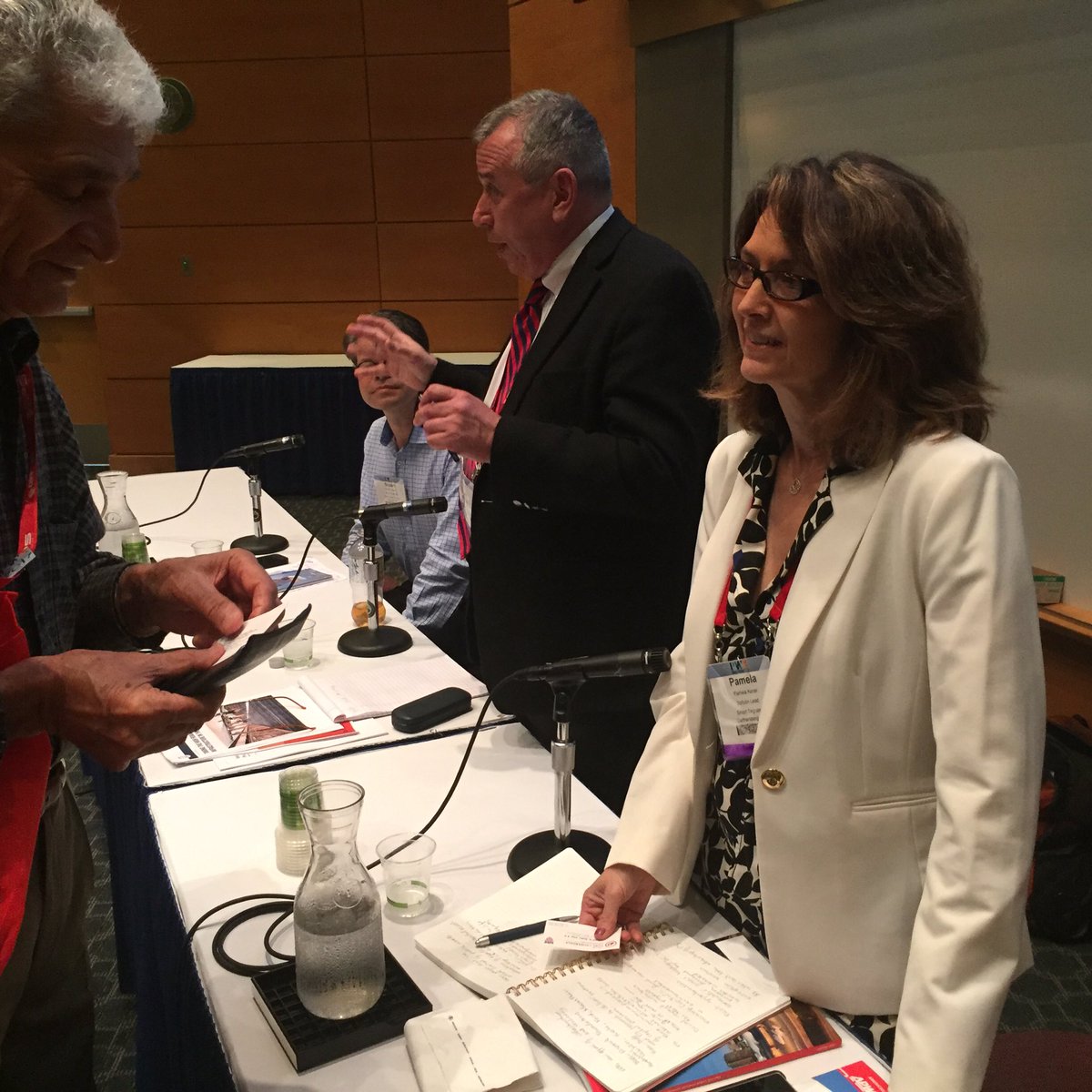 Talking innovative financing for Smart Water Tech <a href="/BVSII/">Black & Veatch SII</a> @kenelpp  <a href="/smartccouncil/">Smart Cities Council</a> #PWX2016