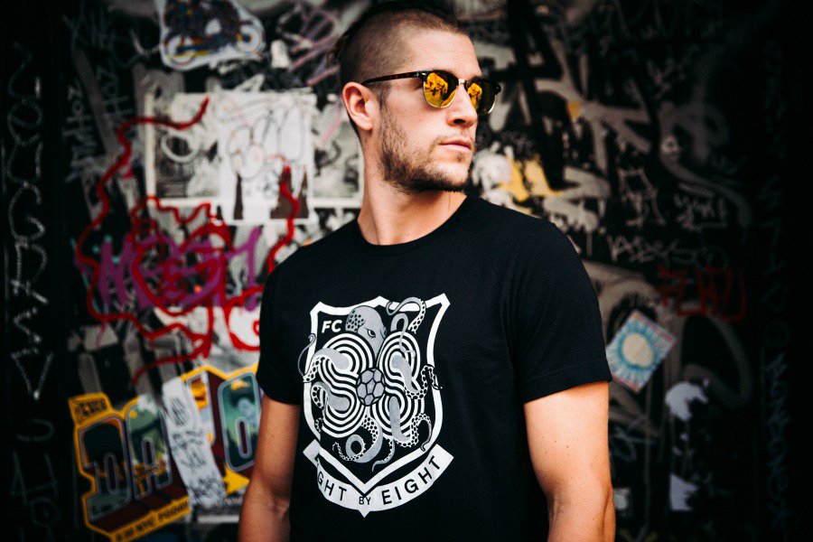 8by8mag's tweet image. Introducing the 'Eight by Eight FC Shirt' in collaboration with @_worldfc! bit.ly/2bzn47h
