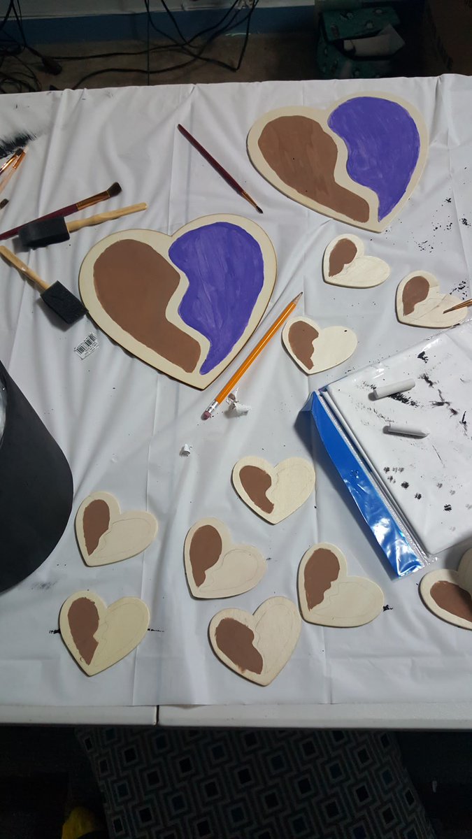 InitiativePBJ's tweet photo. The process is great!! we all love it.
#IPBJ
#KCIPBJ
#IPBJKCMO
#INITIATIVEKCMO
#NONPROFITKCMO
#DREAMEVENHIGHER https://t.co/ilNiAOmOVM