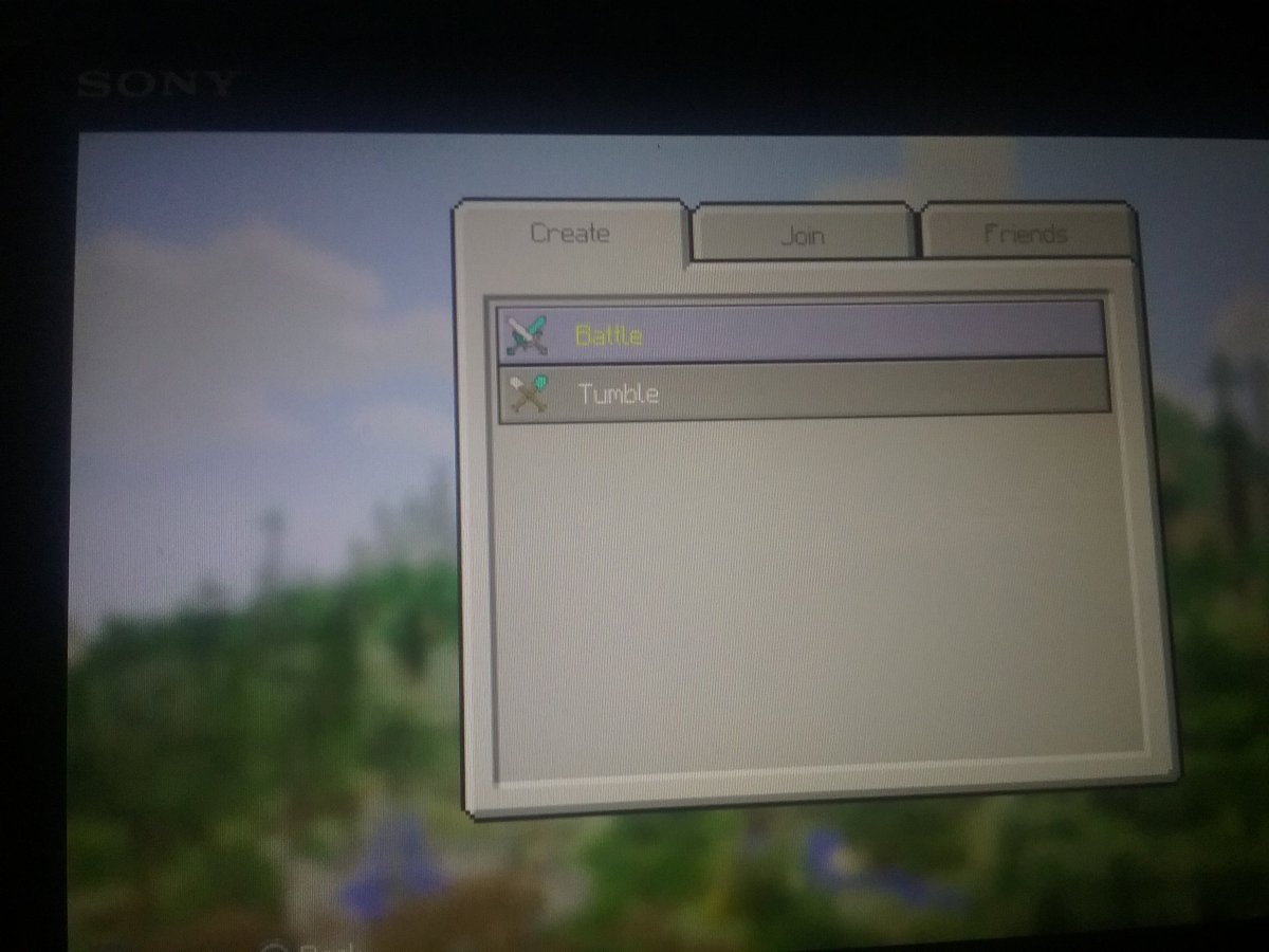 kaceym___'s tweet photo. New Minecraft mini game 😱😀 Love it! @minecraftislyf https://t.co/b8PCF4CNos