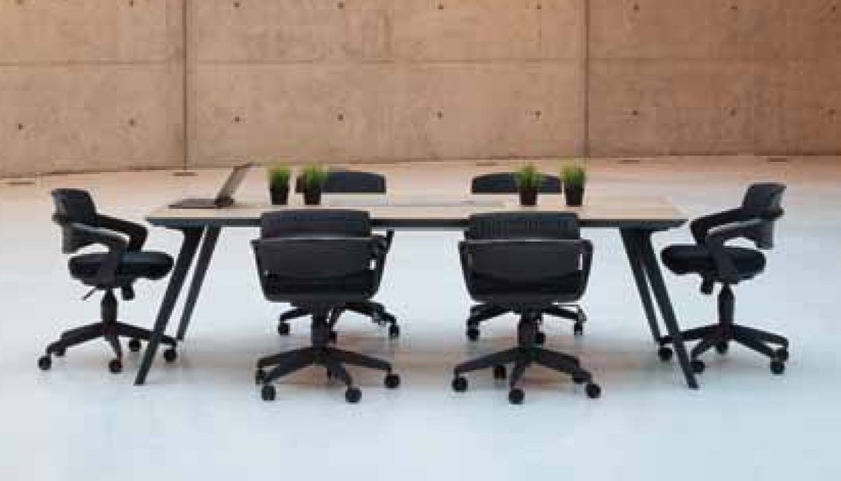 طاولة اجتماعات سفينتيس
الخشب فينير
الأرجل: حديد
اللون: بني فاتح كما بالصورة
المقاس: 240 * 120 سم أو 120 سم دائرية