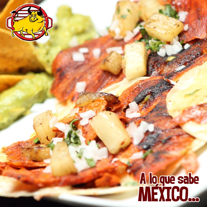 Lo más rico de la vida es vivirla comiendo tacos. #LaParrilla