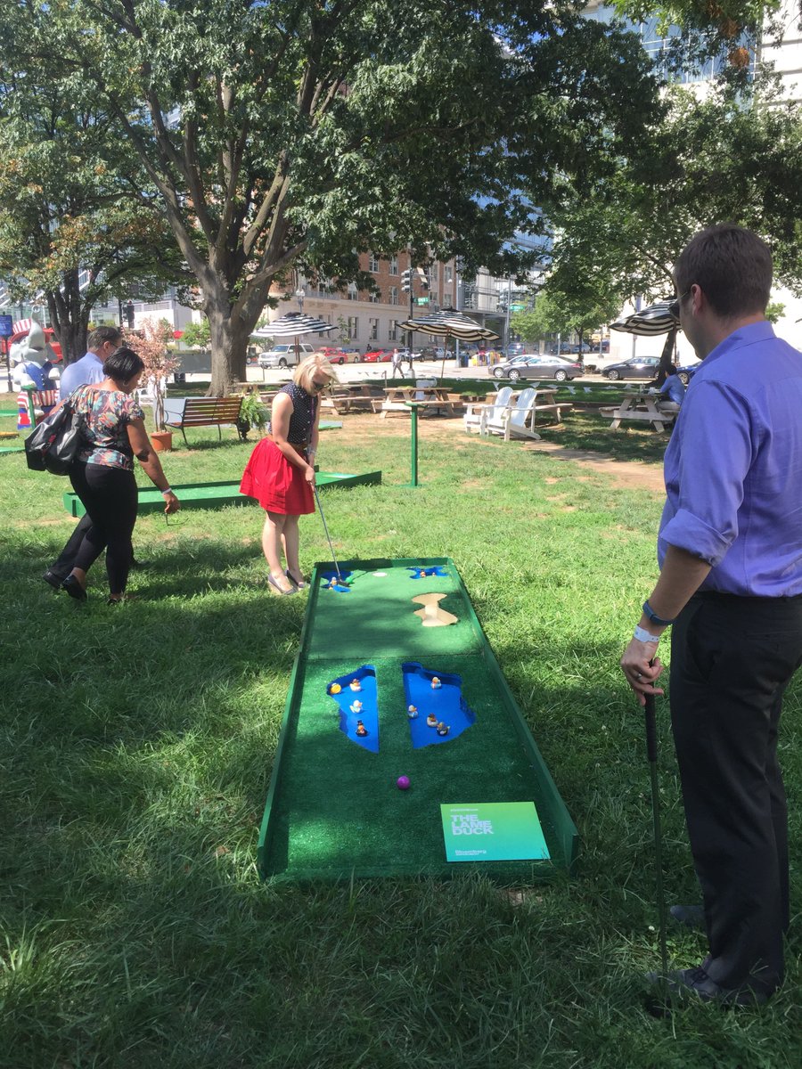BGOV's tweet photo. We’re playing mini golf and drinking Arnold Palmers. Come join us at Carnegie Library! #BGOVBreak https://t.co/toLIHVLxzL