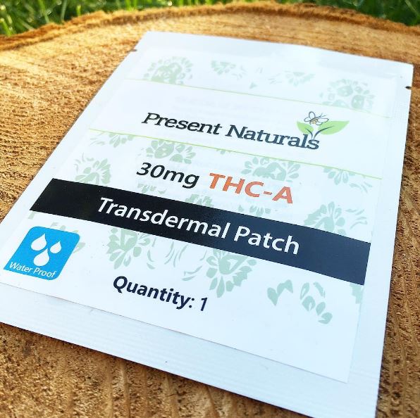 PresentNaturals's tweet photo. Unlike THC, #THCA is a #nonpsychoactive #cannabinoid found in raw and live #cannabis: https://t.co/G91cn5zzBo https://t.co/A1v0gTxN3I