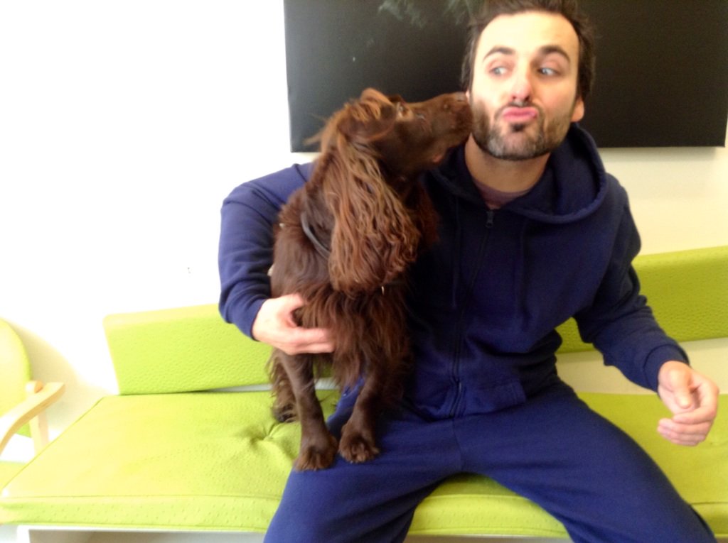 Nestival_INTRNL's tweet photo. Some love transcends the miles #seeyabuddy @PatrickJMonahan @FamousFlynn #onemanandhisspaniel #90rewind ;) x https://t.co/QAxsFtgzqC