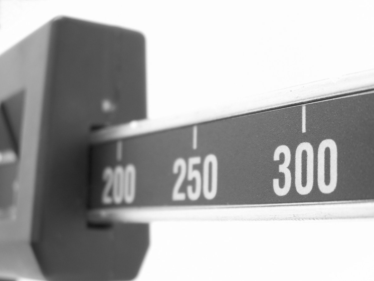 SDeskConverter's tweet photo. Study have found that standing up can help burn roughly 50 calories per hour...

https://t.co/qBIxBYKqLN https://t.co/egMGB5Lo73