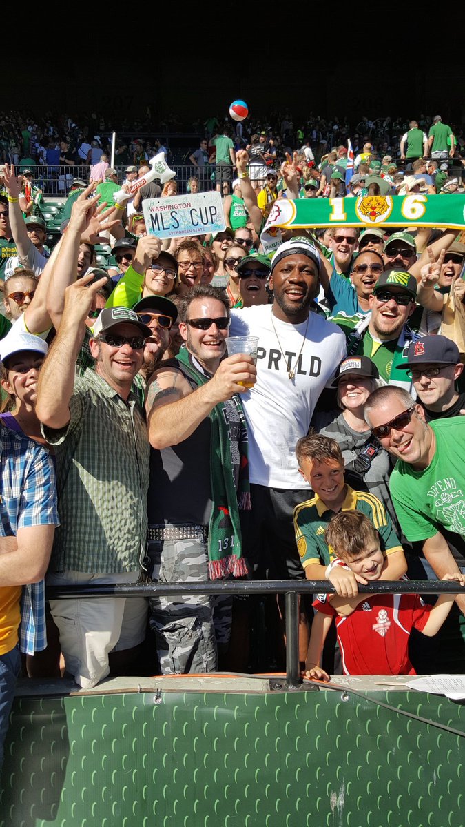 <a href="/TGBrew/">Terminal Gravity</a> saw this pic and recognized the hat. Haha