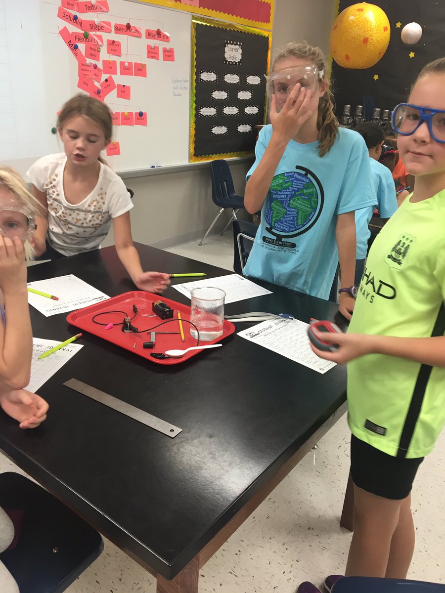 Debragrose's tweet photo. Identifying objects by using properties of matter. @DESDolphins #DESisBEST https://t.co/Yvs4DF84B3