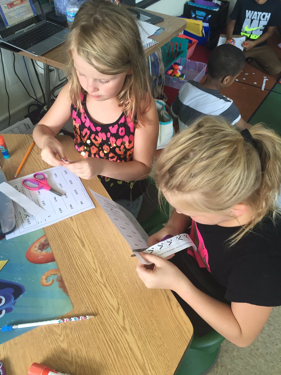 MrsStefanik's tweet image. Building our math stamina 💪🏻 @DundalkES #bcps_z4 #daily3 #mathwithsomeone