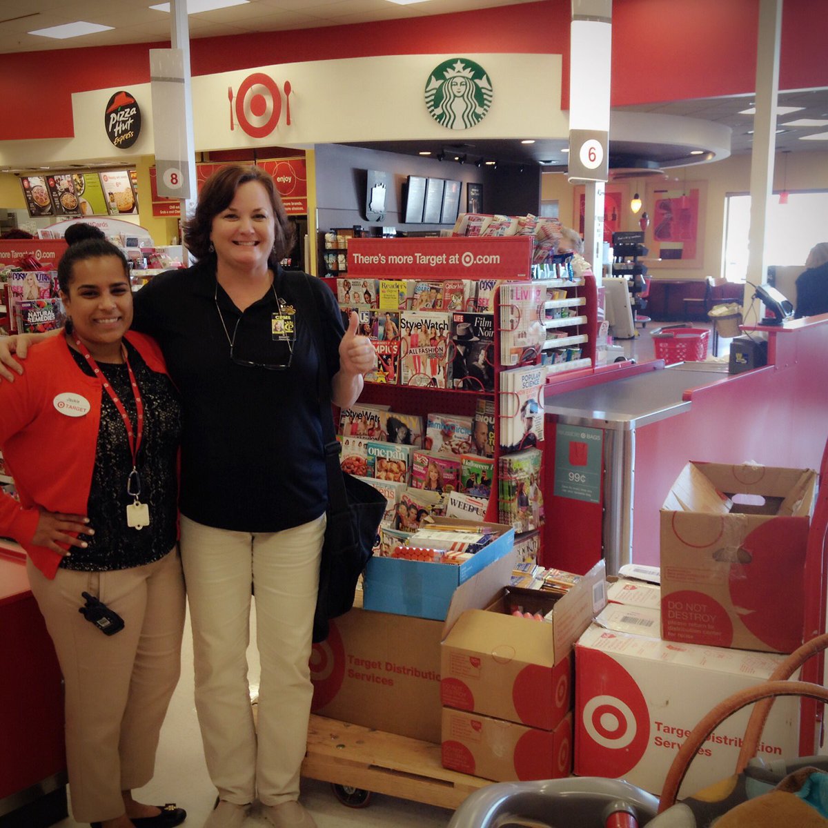 #T2377 giving back #schoolsupplies for flood victims at Church Point Middle school 🎯🎯🎯🎯🎯 #392Perks #TargetStrong