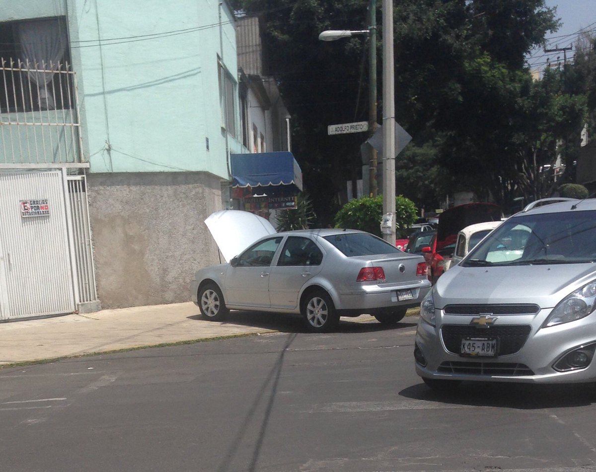 DelValleSur (@delvallesur) on Twitter photo Así Rodriguez Saro, <a href="/En_laDelValle/">En la Del Valle</a> Una monserga con #cochistas. <a href="/Peaton_No/">Peatono</a> @PODERCIUDAD760 #PorAhiPasas <a href="/UCS_CDMX/">Unidad de Contacto del Secretario CDMX</a> Así Rodriguez Saro, <a href="/En_laDelValle/">En la Del Valle</a> Una monserga con #cochistas. <a href="/Peaton_No/">Peatono</a> @PODERCIUDAD760 #PorAhiPasas <a href="/UCS_CDMX/">Unidad de Contacto del Secretario CDMX</a>