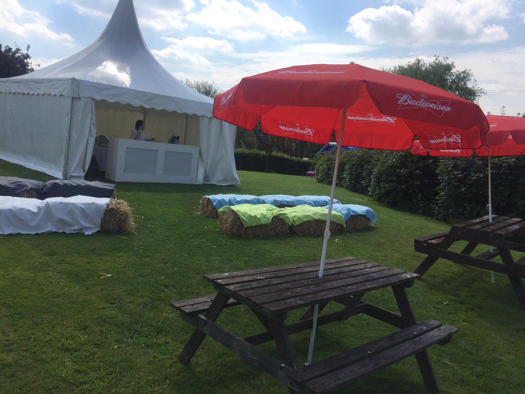 hireabar's tweet photo. Our cocktail garden set up.... #cocktails #mobilebars https://t.co/jzuv3aPRbi
