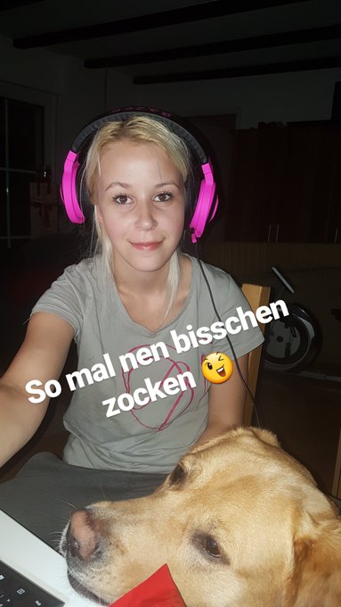 Passende Uhrzeit zum zocken! #zocken #SexyJenJen #lol #model #webcamgirl #teen #cute #beauty #babe #girl<a href="/tag/zocken"class="tags">#zocken</a><a href="/tag/sexyjenjen"class="tags">#SexyJenJen</a><a href="/tag/model"class="tags"><span>#model</span></a><a href="/tag/lol"class="tags"><span>#lol</span></a><a href="/tag/cute"class="tags"><span>#cute</span></a><a href="/tag/girl"class="tags"><span>#girl</span></a><a href="/tag/beauty"class="tags"><span>#beauty</span></a><a href="/tag/teen"class="tags"><span>#teen</span></a><a href="/tag/babe"class="tags"><span>#babe</span></a><a href="/tag/game"class="tags"><span>#game</span></a>