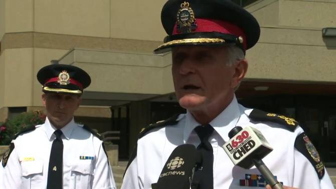 stuffleycom's tweet image. #Alberta Crime is up. Property crimes, including break and enters and theft to blame. buff.ly/2bKpZsC