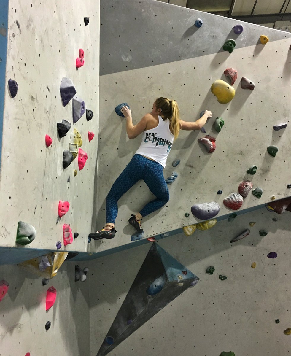 #tbt bouldering at <a href="/BlocClimbingUK/">Bloc Climbing Centre</a> 💪🏽
<a href="/DeafClimbing/">Deaf Climbing UK</a> <a href="/ellis_brigham/">Ellis Brigham</a>