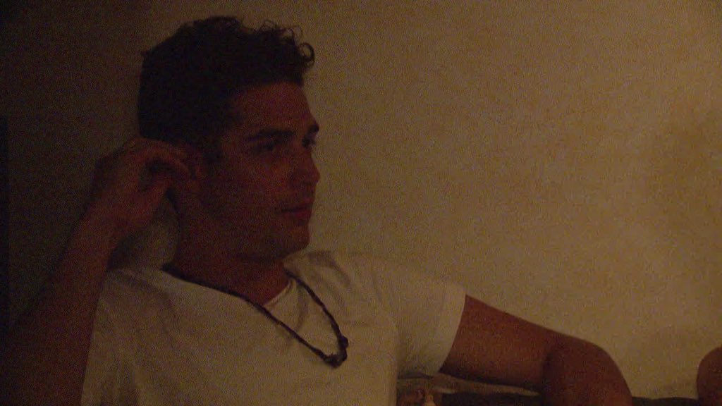 Banya - Wells Adams - BIP - Season 3 - Discussion - Page 14 CrJaQ4ZXYAEI35w