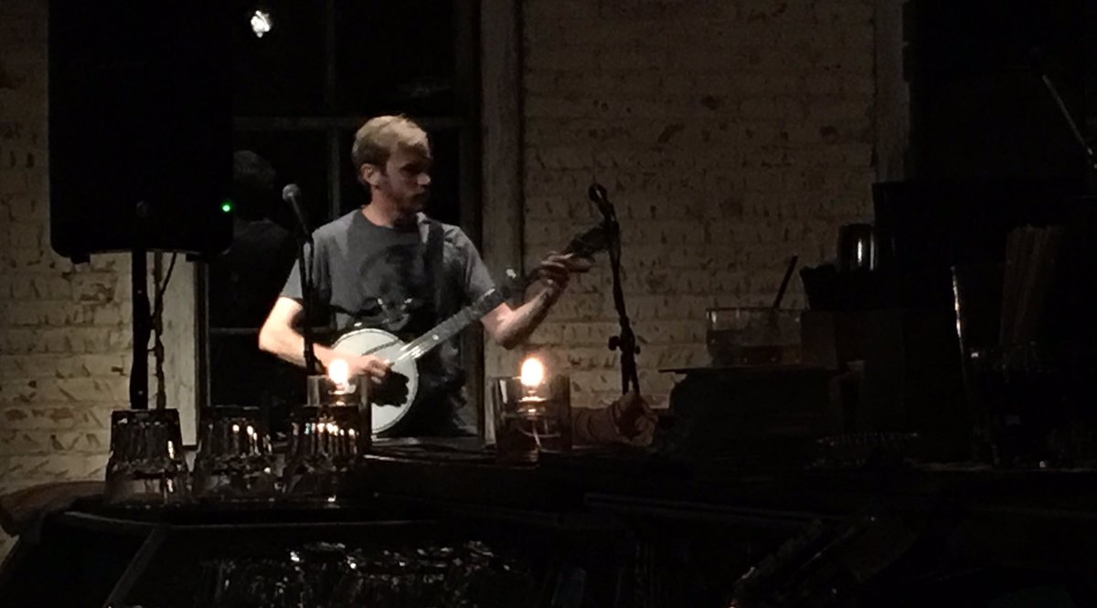 The relative calm before the storm of <a href="/BeerandBanjos/">Beer & Banjos</a> at <a href="/RaleighTimesBar/">RaleighTimesBar</a> #ncbeat411