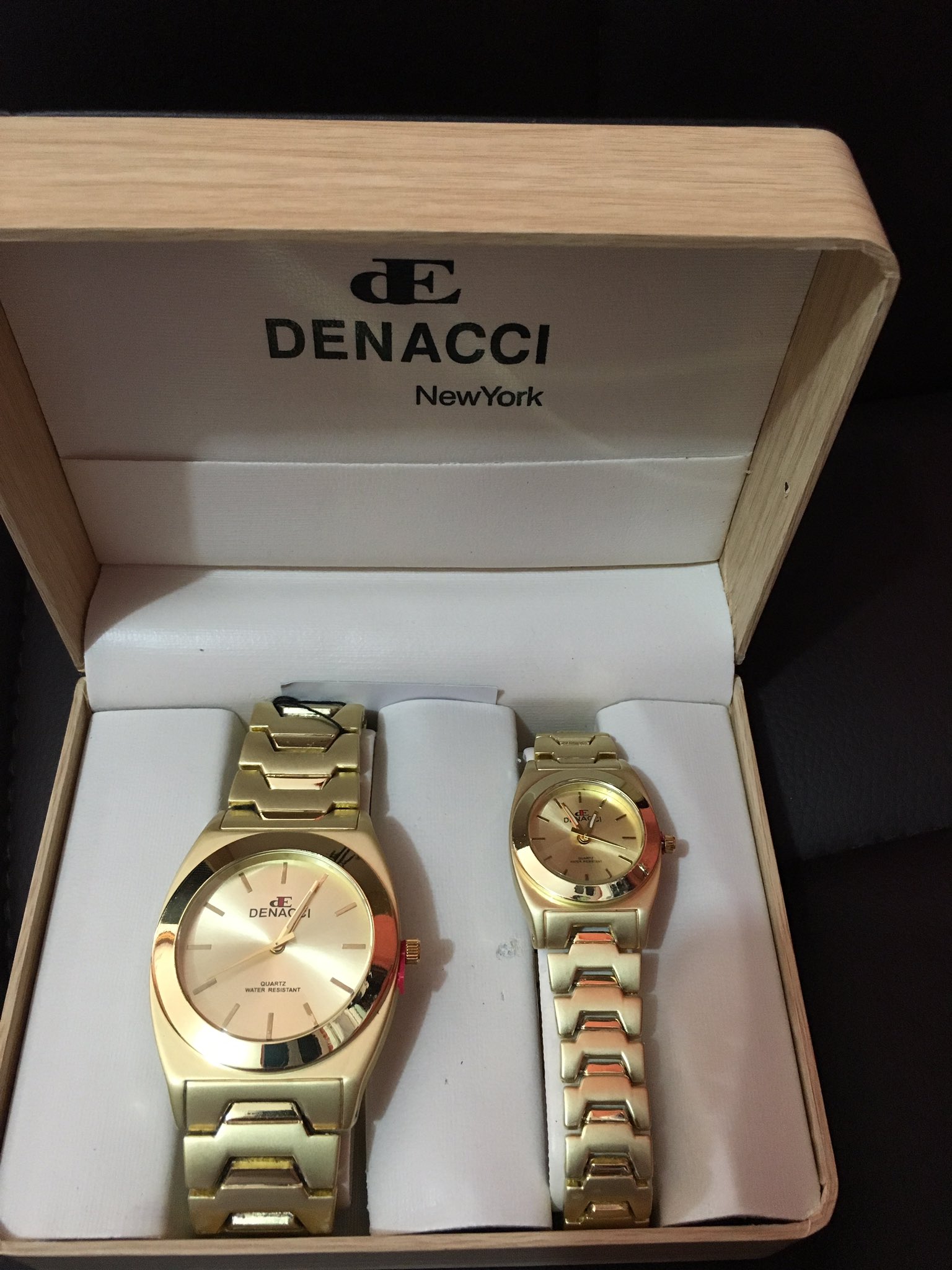 Reloj denacci quartz precio hot sale