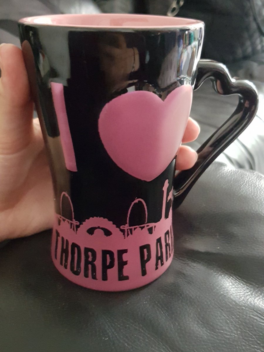 cath184's tweet photo. #Cuppa tea to start the day. #maternityleave #thorpepark https://t.co/0r2goWFplf