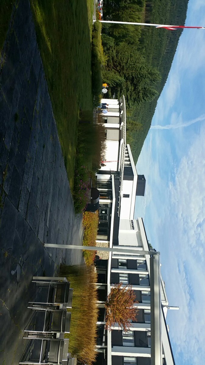 Vi jobber for å bli flinkere. Derfor har vi samlet nøkkelpersoner til en strategisamling på hurdalsjøen hotel