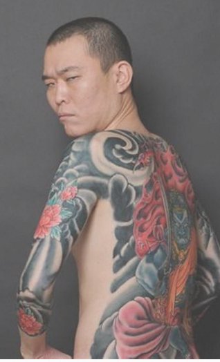 踏まれルーちゃん 千原せいじさん 右 お笑い芸人よりチンピラっぽいやな何度も思ったけど ここまでのアピール凄いな
