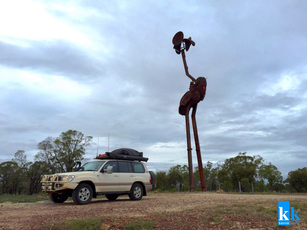 It's an Emu,made from #beetle bits#vwbeetle#vw#karavankapers#4wdadventures#4wd#Australia#offroad #photography