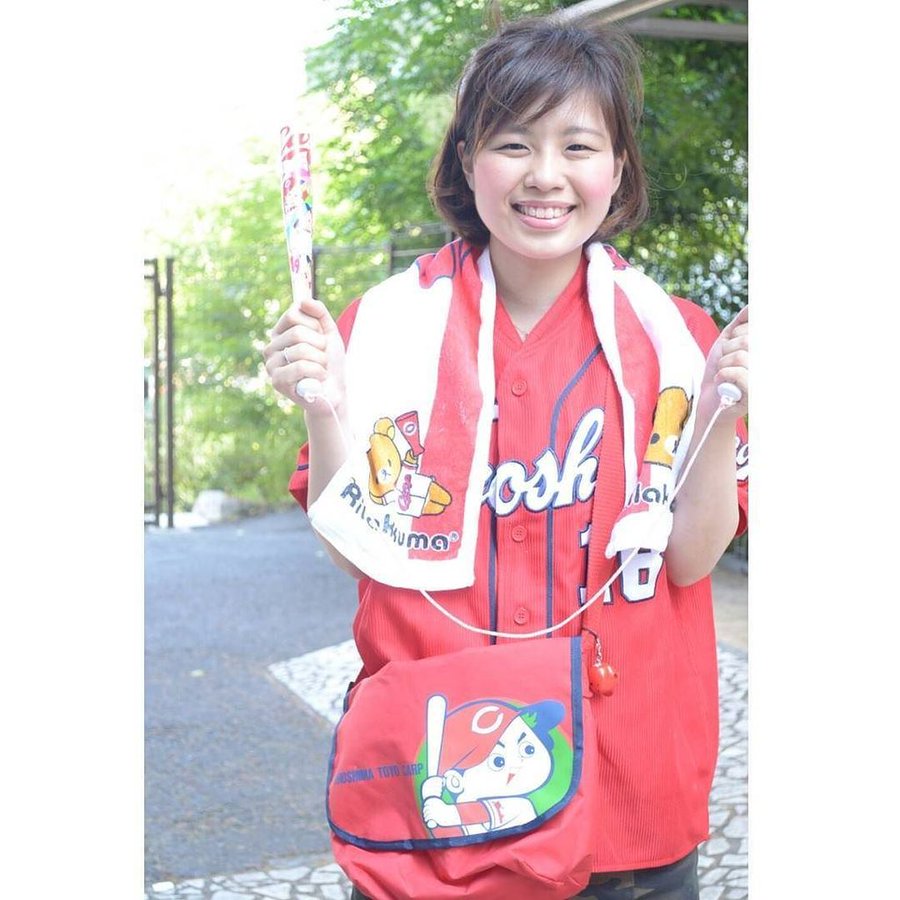 カープ観戦での服装ってどんなもの 女子のマストアイテムを紹介 Another Info