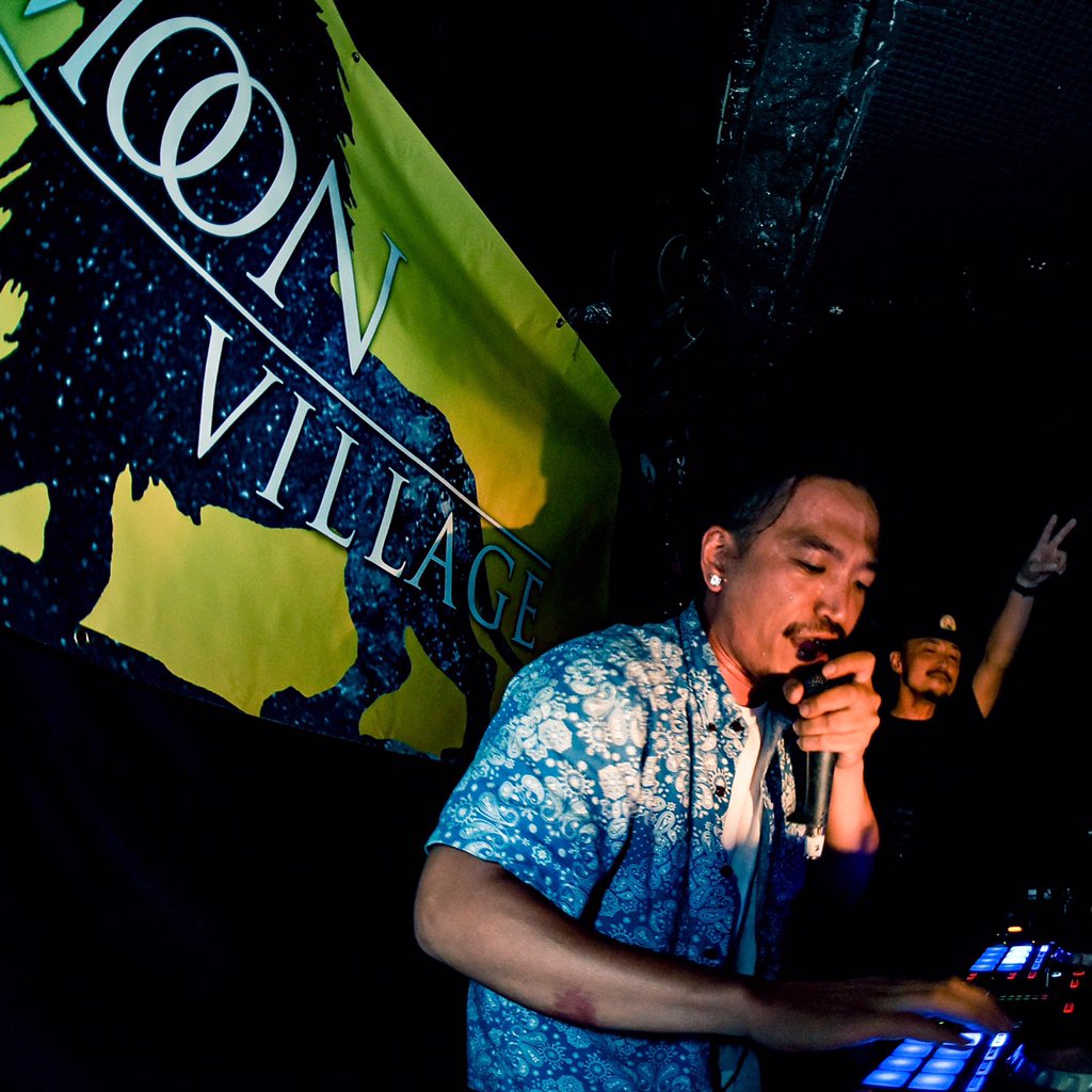 DRIBBLA0828's tweet photo. #SUN_VILLAGE #0828 #PHOTO
#RIO #KING_LIFESTAR
#MIX_CD #REWIND 
#リリースおめでとうございます！
#PHOTO_BY_PANCHO https://t.co/QCmrZGNcH5