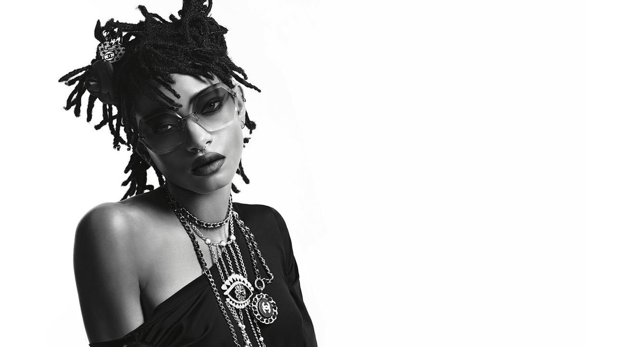 FlashFotomaton's tweet image. Willow Smith posa frente a un #fotomatón para la campaña de gafas de @CHANELhttp://ow.ly/xOWI303I3XA
