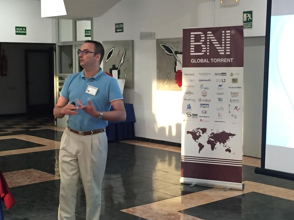 BNIGLOBAL's tweet photo. Os dejamos imágenes de la presentación de nuestro compañero Fernando de Zárate de la empresa #DynamizaTIC
#BNIglobal https://t.co/Brb7d3XRJJ