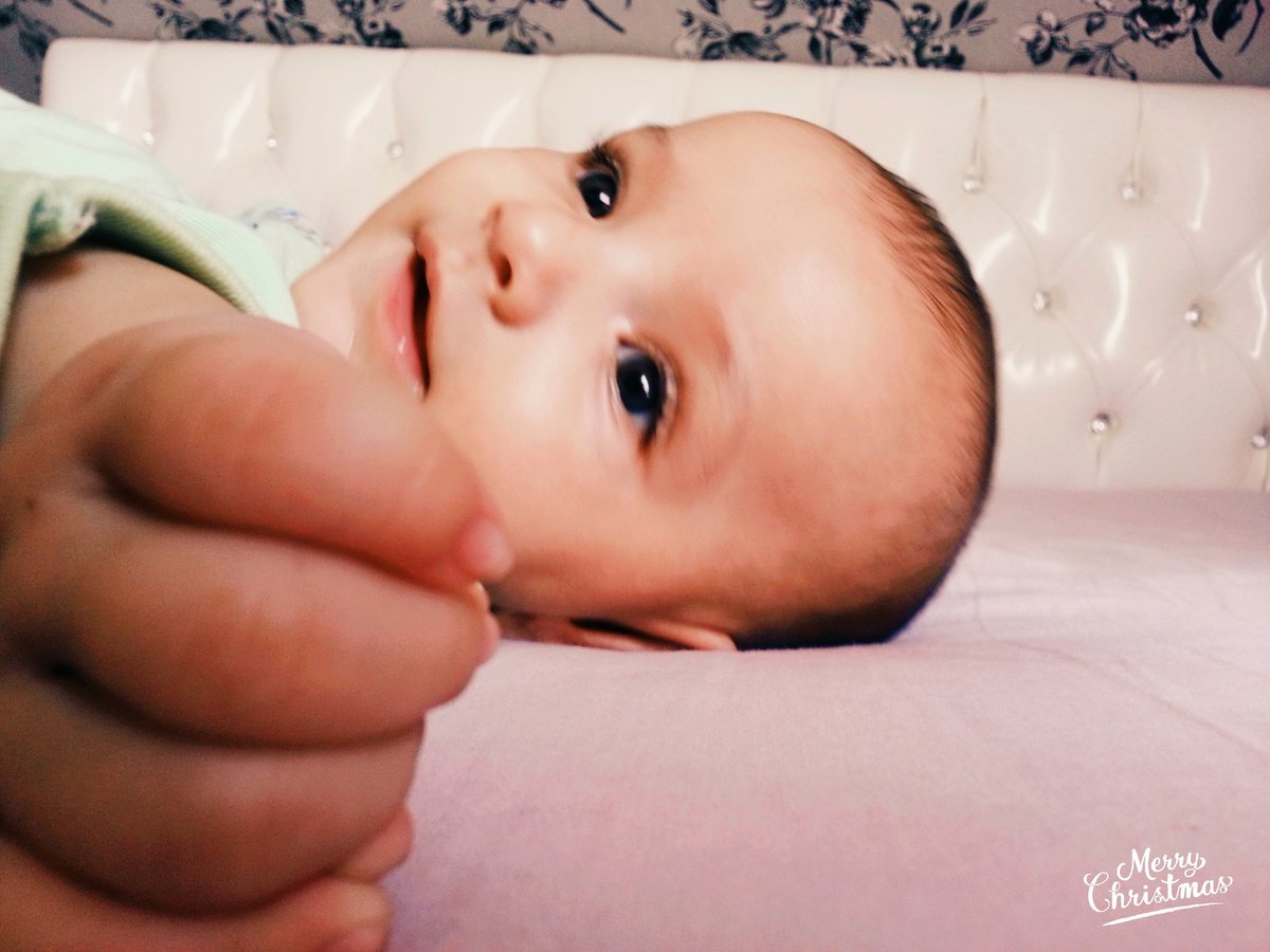 Eymen Efem💞
Teyzesinin balı