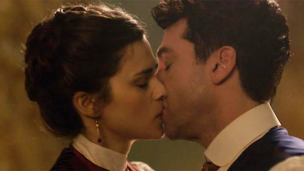 SpoonyLupin's tweet photo. #AdelaideWednesday One half of my favorite couple <3 #HoudiniAndDoyle https://t.co/dlycZSCFX1