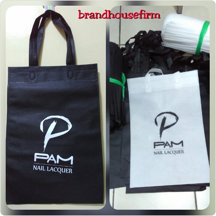 Gauliciousbox's tweet photo. Branded #gift bags,#goodie bags,#packaging bags
contact:#brandhousefirm
Tel: +254(723)785186
Client: #pamnailpolish https://t.co/N5ZPN8Idvh