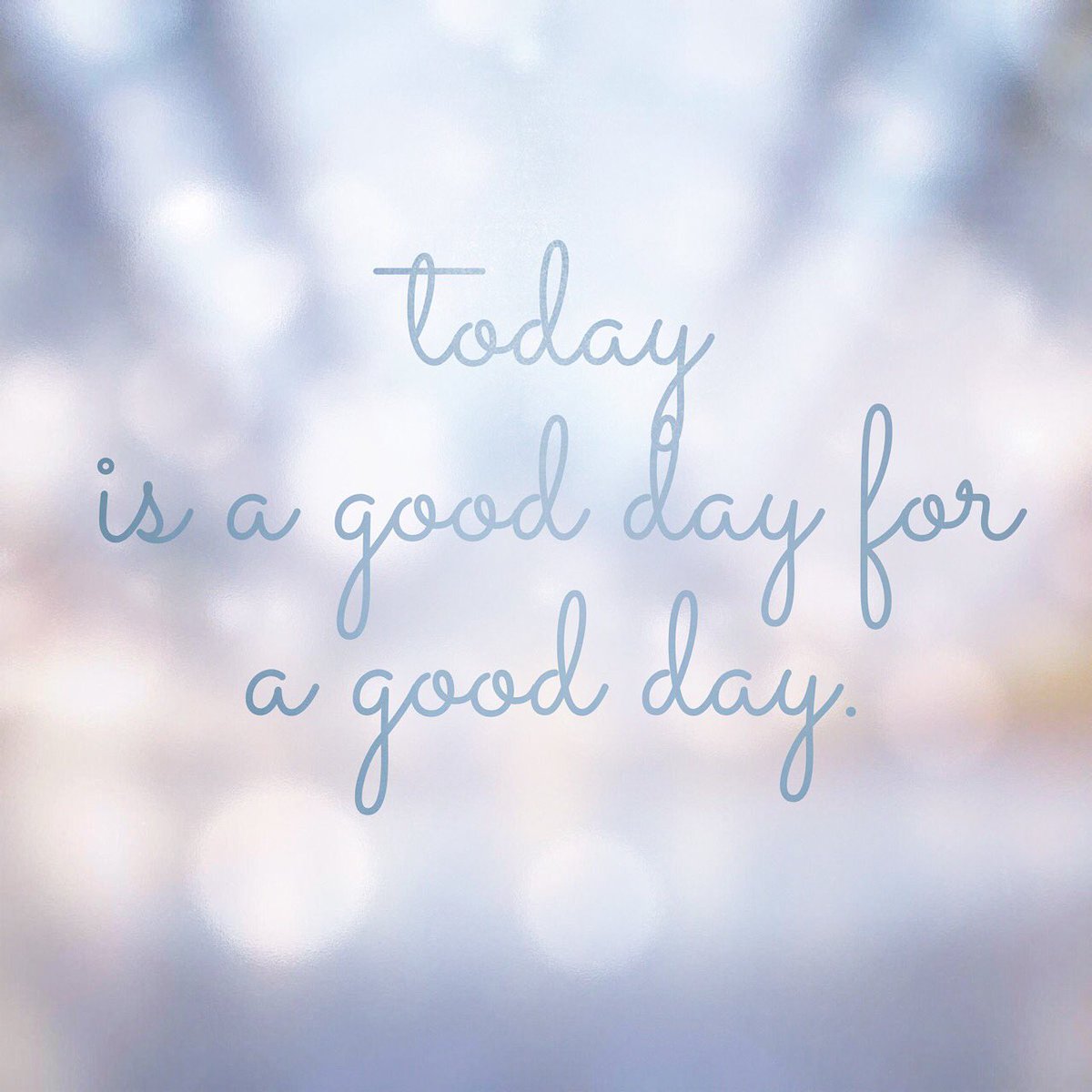 kmd_21_'s tweet photo. Happy First day of school! #positivevibes #letsgo #now #getafterit https://t.co/AS3ddTS7wa