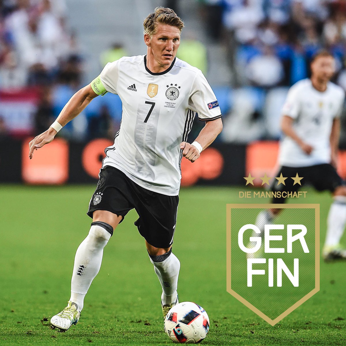 Viel Spaß heute Abend bei Deinem Abschied aus dem <a href="/DFB_Team/">DFB-Team</a>, lieber <a href="/BSchweinsteiger/">Bastian Schweinsteiger</a>- Du hast Dich verdient gemacht!
