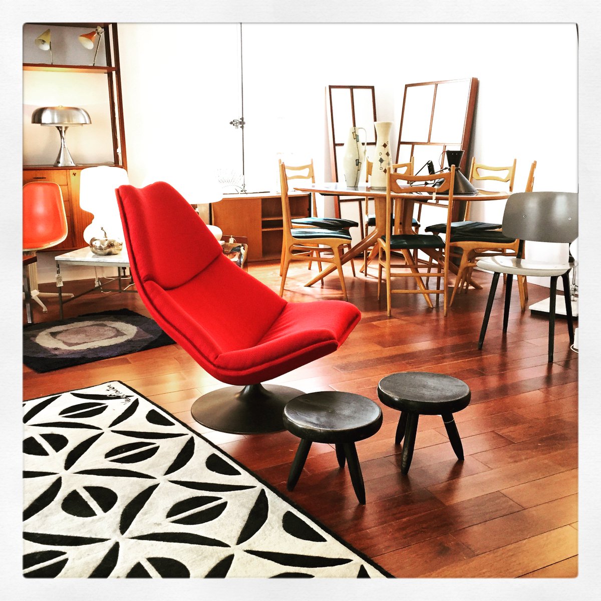 #Vintage #ForSale > all designers Harcourt Kramer Perriand Parisi Frattini Panton Eames etc > sales@design-only.com