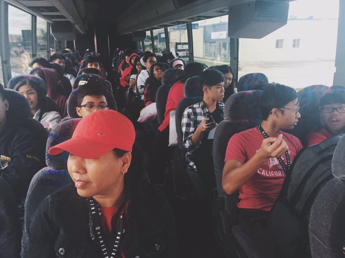 IWCUprising's tweet photo. WE OUT HERE 👐🏼
#UYC16 #RED #BUS3 https://t.co/LZ1MNtYSgN