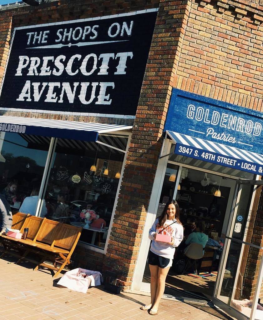 Reminder that we get to be on the cutest corner ever. Come see us today 10-6! 🍭🍭🍭 Thanks t… instagram.com/p/BJxk0kBhTnX/