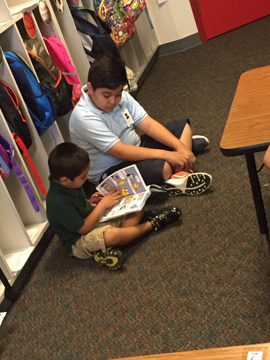 djimenez38K's tweet photo. Enjoying a great book with our reading buddies from Mr Zavala's 3rd grade class #WeAreLively https://t.co/rs5fMI4Nfh