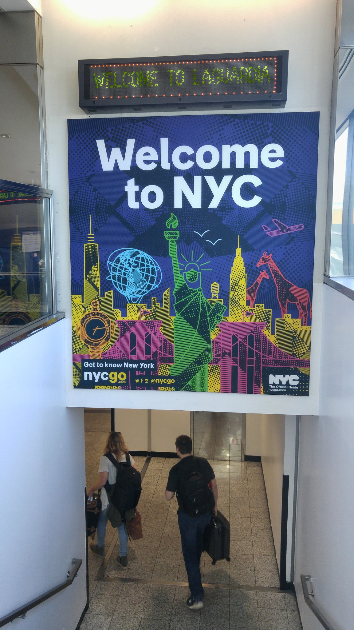 TuneIn Country Roads on Twitter "We made it to the Big Apple! Follow