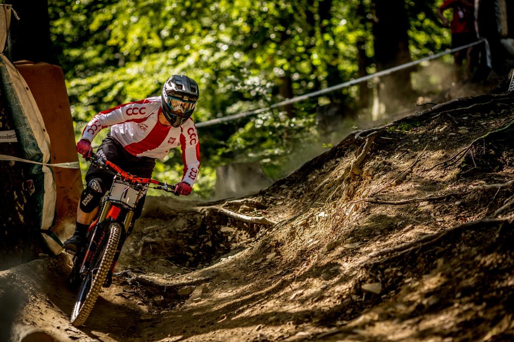 MonsterEnergyPL's tweet image. Polak Mistrzem Europy w #Downhill-u! Relacja z #DiverseDownhillContest w #Wisła: monsterne.ws/DDHCWS16 #MTB