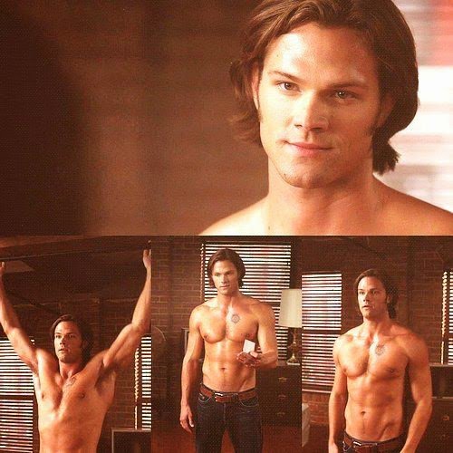 Jerzcaligrl's tweet photo. #WinchesterWednesday #NotObjectifying Srsly! We DO watch for the plot! But c'mon! Look at them! π https://t.co/ioDY4bJ0pt