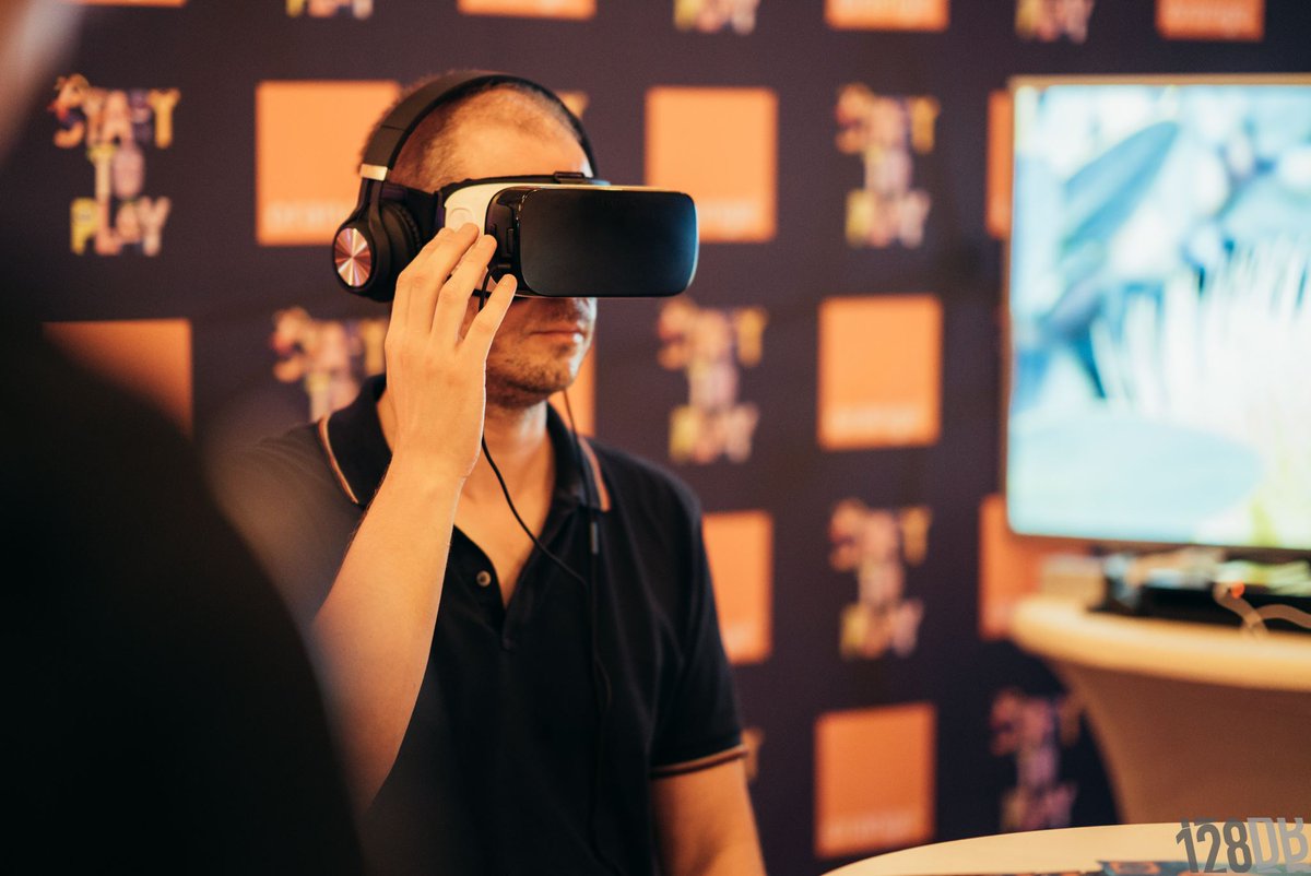 RushEsport's tweet photo. Pour revivre le @Festival_STP en images, c'est par ici ! #STPLAY2016 https://t.co/L1FRI6M2i0 https://t.co/OJwoSHTLWc