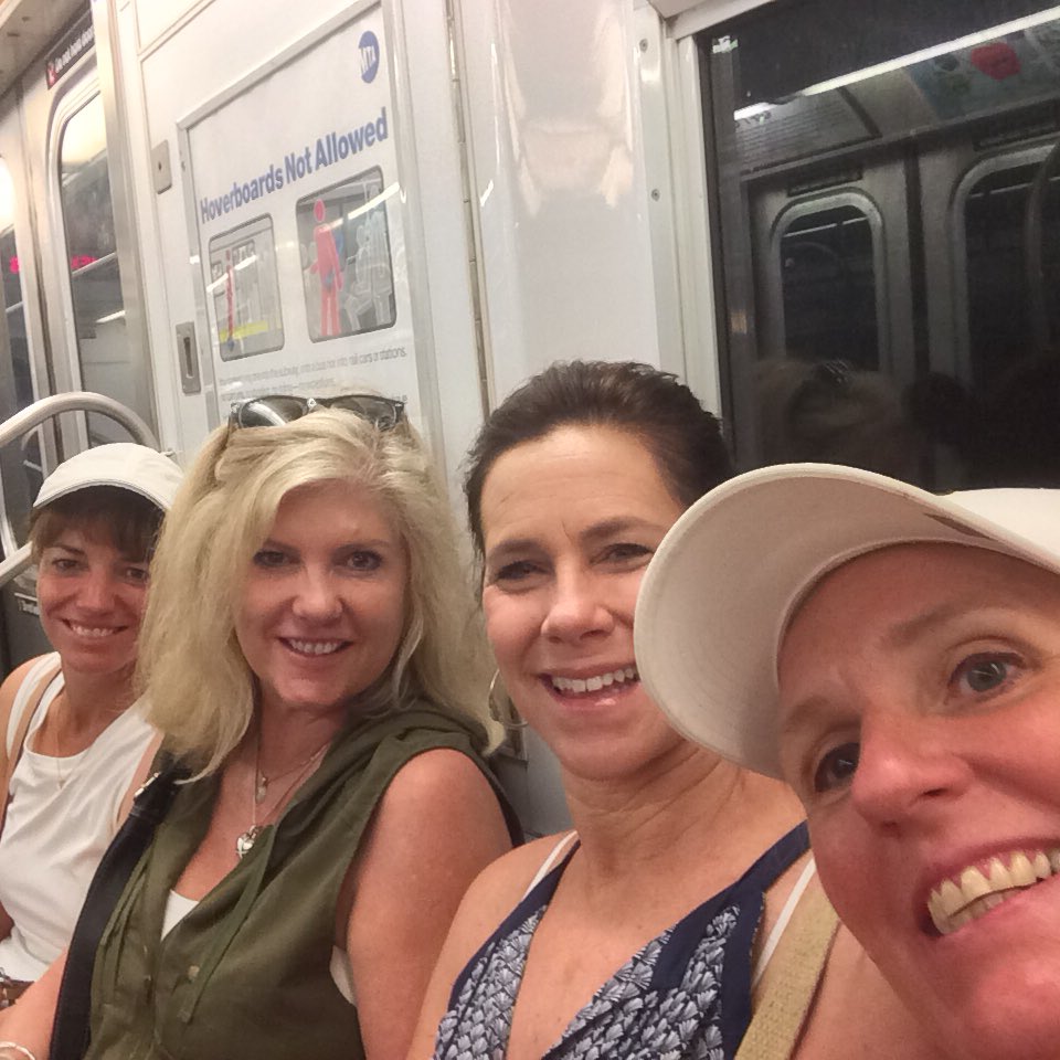 joanvl's tweet photo. #DropsOfGreatness #SB932 US Open Bound!!! https://t.co/isCJpnpYdF