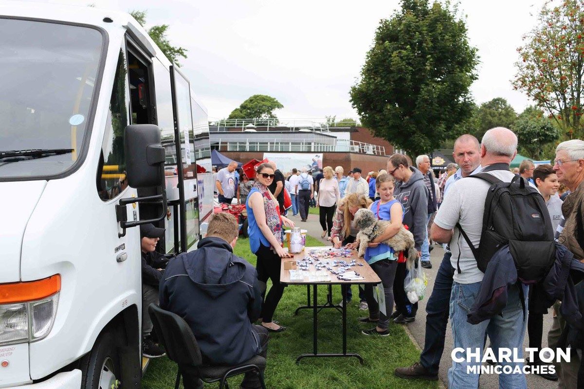 CharltonTravel's tweet photo. Some photographs from @OrmskirkMfest on Sunday! #ormskirkmotorfest https://t.co/8qAJjbK8pY