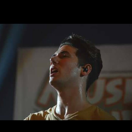 VasVasopapa1's tweet photo. #CheckOutJimmyGian vree https://t.co/fbNieSxu3v