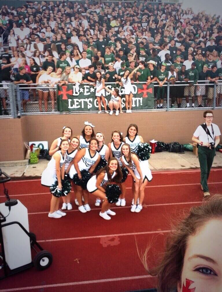 ignatian_nation's tweet photo. Strake Jesuit vs. St. Thomas.
Friday, September 2nd. Crusader Stadium.
GREEN OUT. Be there. #BEATSTH https://t.co/JsBCGZbZYz