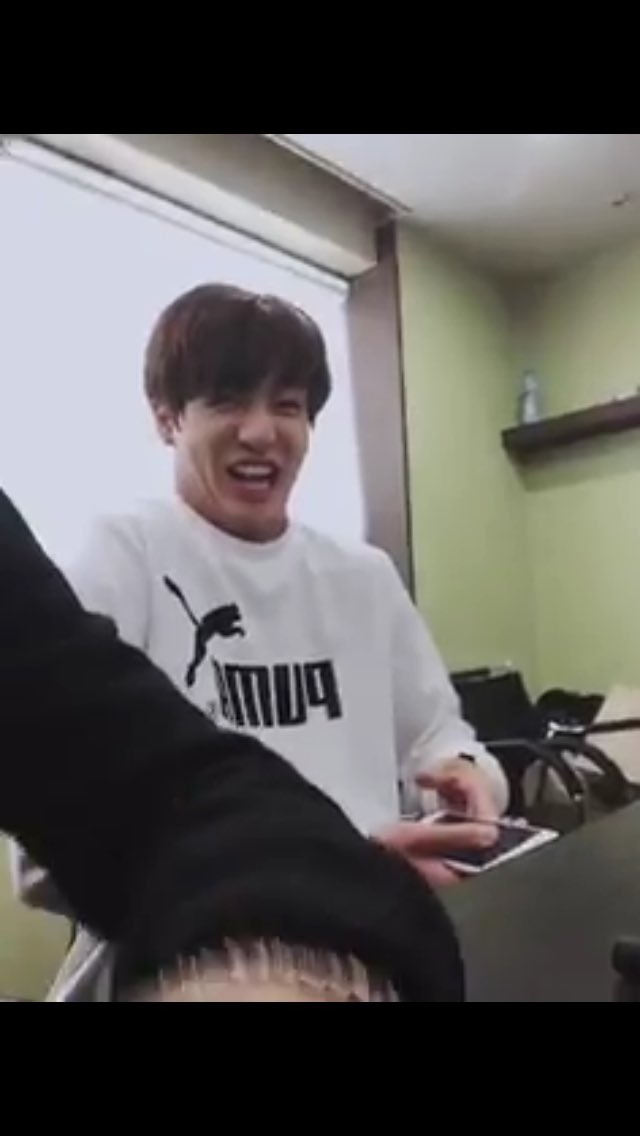 frvrbngtn's tweet photo. I LOVE "EVERYTHING" ABOUT HIM. #HappyJungkookDay #꾹이생일ㅊㅋ https://t.co/n9UYkPydjN