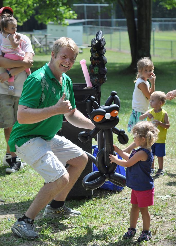 themagicsteve's tweet photo. Excitement, comedy, and personal connection for ages four to ten! #MagicSteve #Comedy #Excitement #Connection https://t.co/PmQX4Rj11W