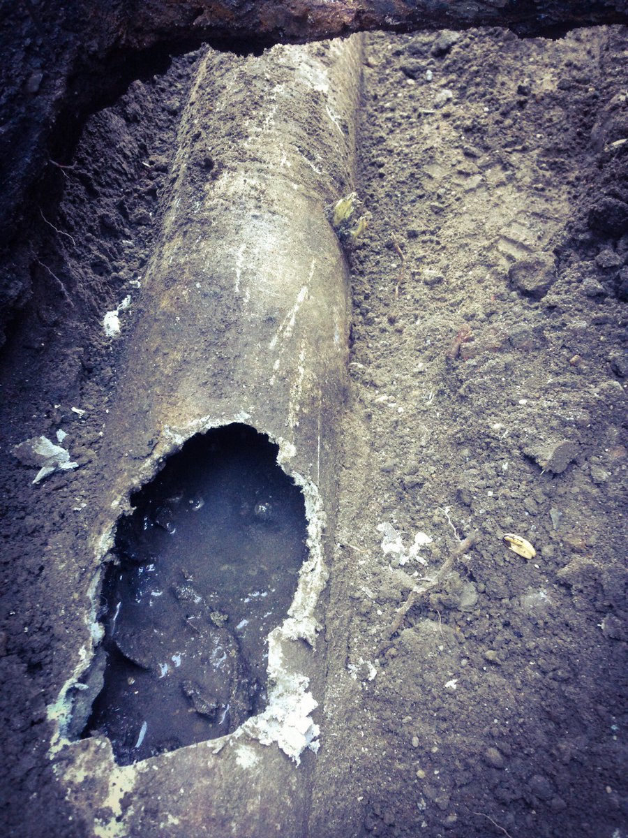dirtprollc's tweet photo. #water #repair #Wednesday! https://t.co/BIiYkKHZRK